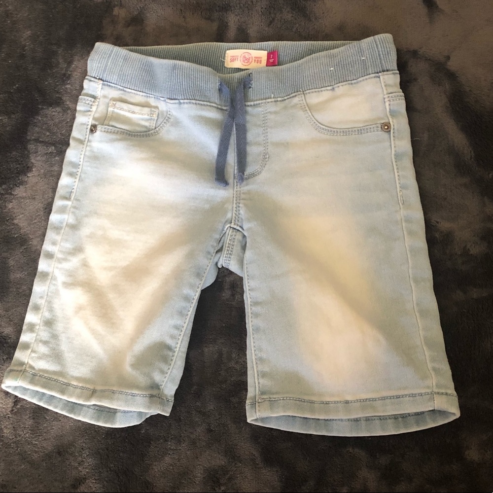 Kids Light color denim shorts